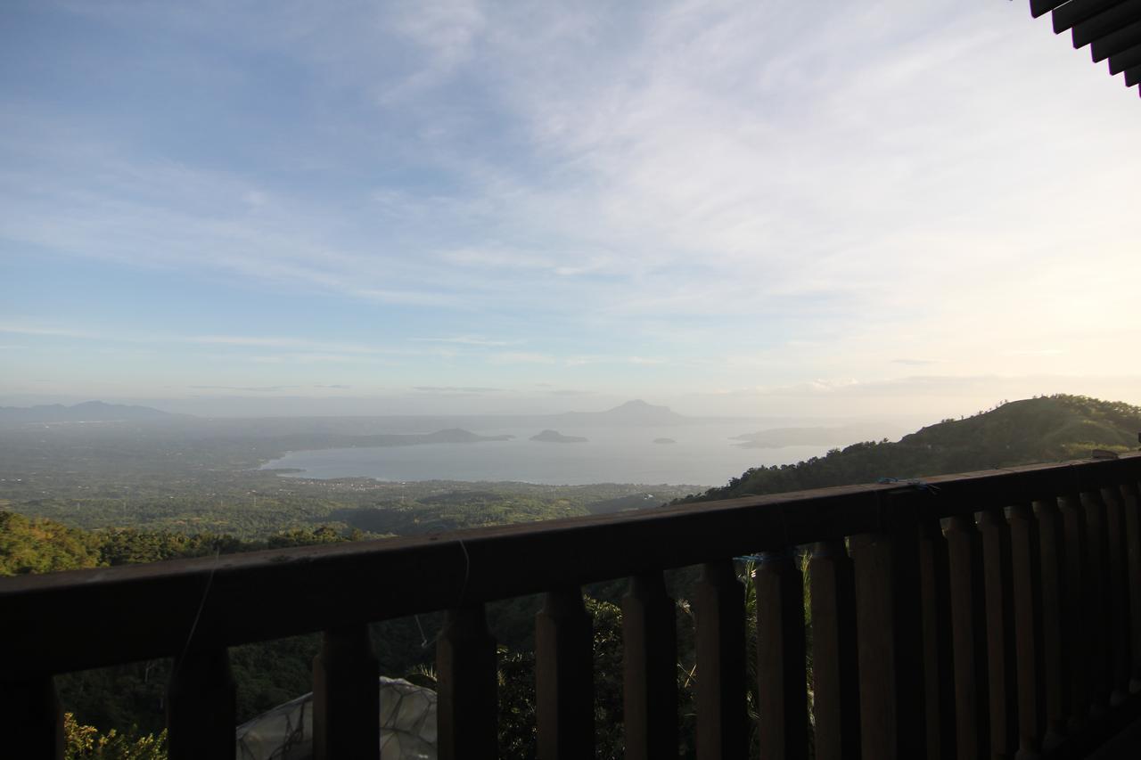 Alta D' Tagaytay Hotel Tagaytay City Екстериор снимка