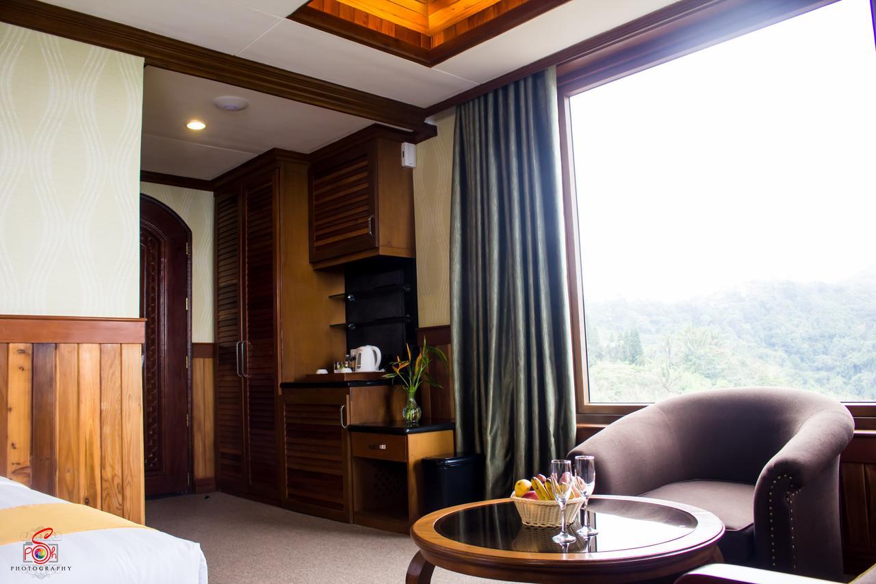 Alta D' Tagaytay Hotel Tagaytay City Екстериор снимка