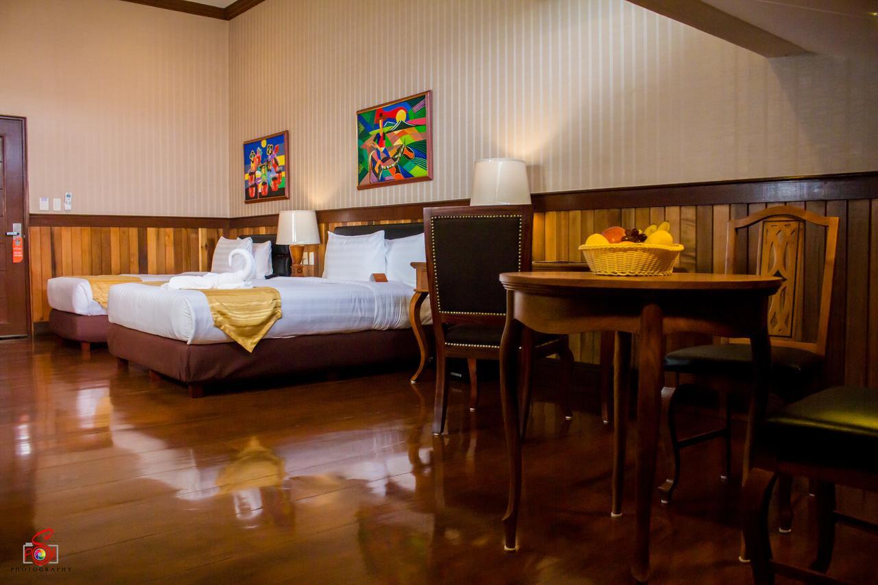 Alta D' Tagaytay Hotel Tagaytay City Екстериор снимка