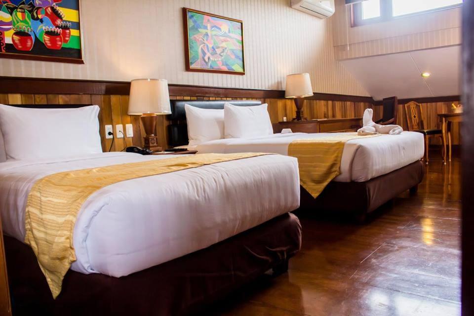 Alta D' Tagaytay Hotel Tagaytay City Екстериор снимка